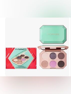 MAC Macnificent Compact Eyeshadow Palette with Lavender & Charcoal Shades